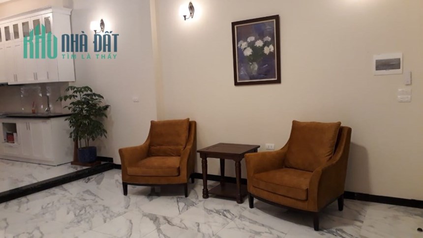 Bán căn nhà 145m2 phố Nghi Tàm, Tây Hồ Gara Ô tô tránh Thang máy Dòng tiền 1.5 tỷ/năm 16.5 Tỷ