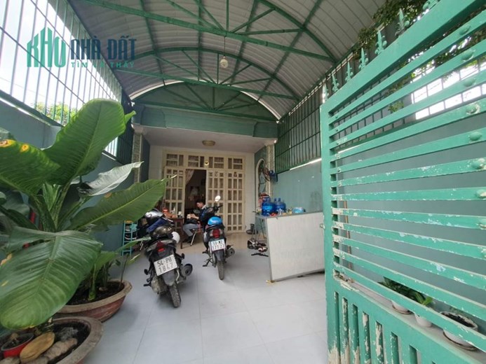 BÁN NHÀ CĂN GÓC 2 MẶT TIỀN LINH XUÂN, HẺM XE TẢI, 84M2, CHỈ 4,5 TỶ