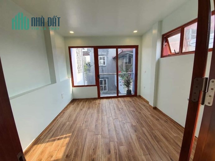 Bán nhà 66m2 phố An Dương, Tây Hồ Gara Ô tô dừng đỗ Chủ tự xây 5 phòng ngủ 7.9 Tỷ