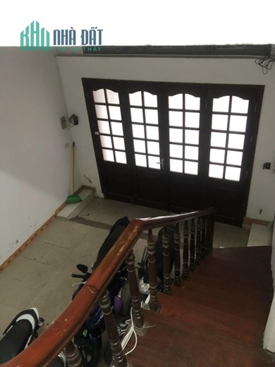 BÁN NHÀ NGÕ PHỐ KHƯƠNG THƯỢNG ĐỐNG ĐA HN. PHÂN LÔ Ô TÔ TRÁNH . GIÁ 8 TỶ