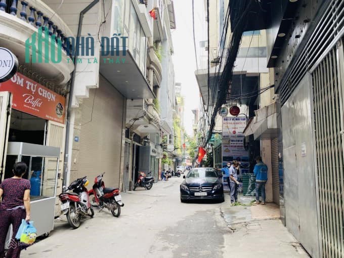 Bán nhà mặt ngõ 133 Thái Hà, Đống Đa, Hà Nội. Ngõ ô tô chạy vòng quanh. Nhà lô góc. Thang máy. Kinh