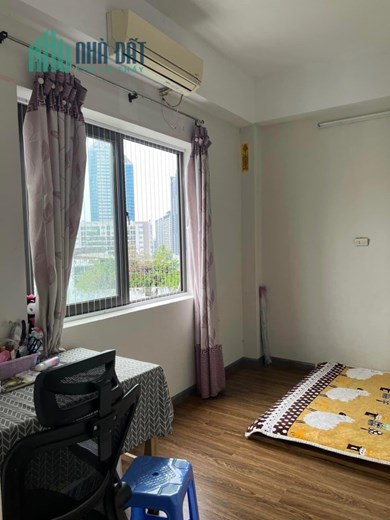 CC Trugn Hòa Nhân Chính Nhà đẹp ở ngay gần công viên 65m 2 Ngủ 1 WC giá 2,2 tỷ