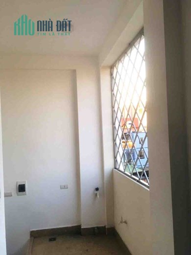 Ngộp Bank 3 Tỷ Bán Nhà Đình Phong Phú, 110m2, Ngang 5m, Hẻm Xe Hơi, 4.x Tỷ, Tăng Nhà 2 Tầng Ở Ngay