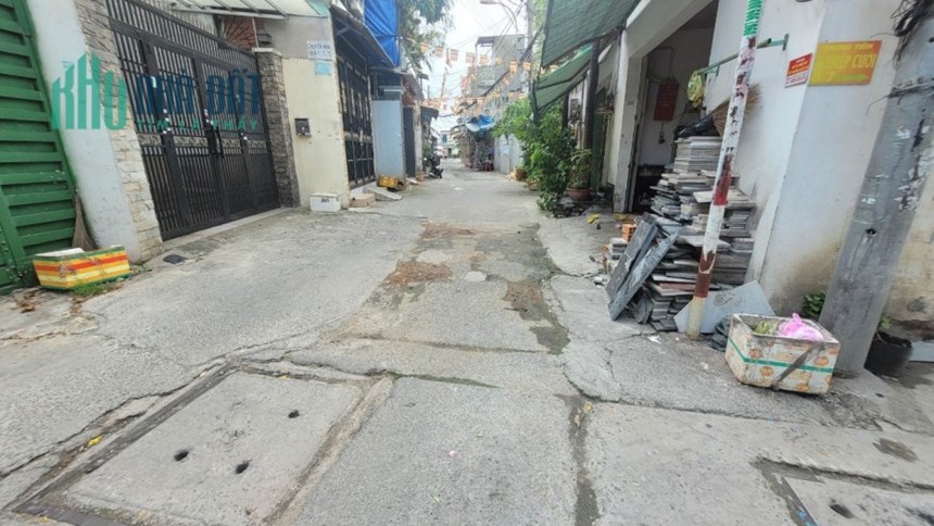 LÊ ĐÌNH THÁM TÂN PHÚ Hẻm xe hơi 1 trục 52m2 ,2 Tầng  Nhỉnh 3 tỷ
