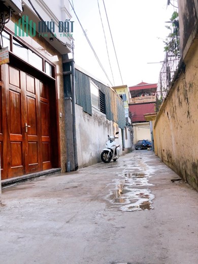 Bán nhà 3 tầng mới xây Vĩnh Ninh, Vĩnh Quỳnh, Thanh Trì ngay trung tâm huyện.