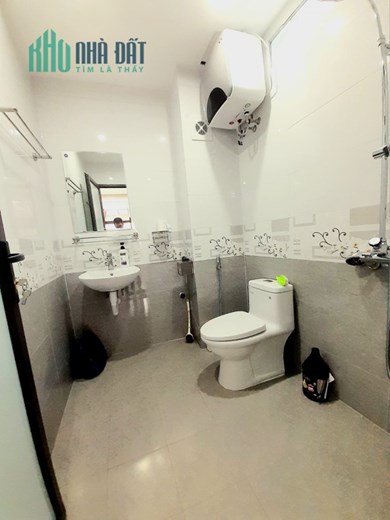 Bán nhà Ngọc Thuỵ gần hồ Ao Lão, lô góc, oto, 35m x 5T  giá nhỉnh 3 tỉ TL.  LH: 0936123469