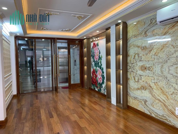 Nhà Mặt Phố Yên Lạc, 50m2, 7T, 15.3 Tỷ, Ô Tô Tránh, Thang Máy, 0977097287