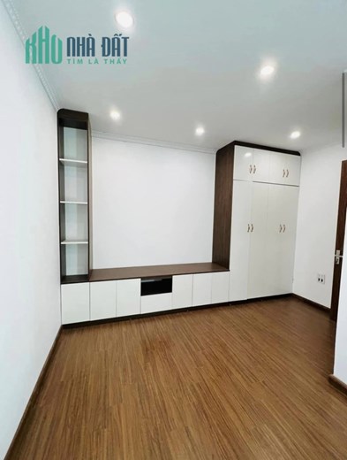 Sock Nhà Đẹp ở luôn Ngõ 322 Mỹ Đình 35m2 x 5T , ô tô, Kd, An sinh đỉnh 3,7 tỷ.