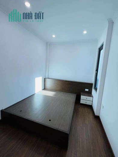 Sock Nhà Đẹp ở luôn Ngõ 322 Mỹ Đình 35m2 x 5T , ô tô, Kd, An sinh đỉnh 3,7 tỷ.