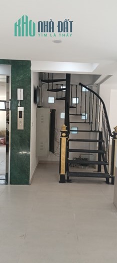 Bán CCMN 14 phòng 800Tr/Năm Phố Yên Hòa 60m 6 tầng MT 7,2m Chỉ 12,9 tỷ.