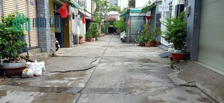 Bán nhà HXH Đô Đốc Long TP 46m2 2T 3PN sát mặt tiền, gần chợ Tân Hương gí chỉ 5tỷxx