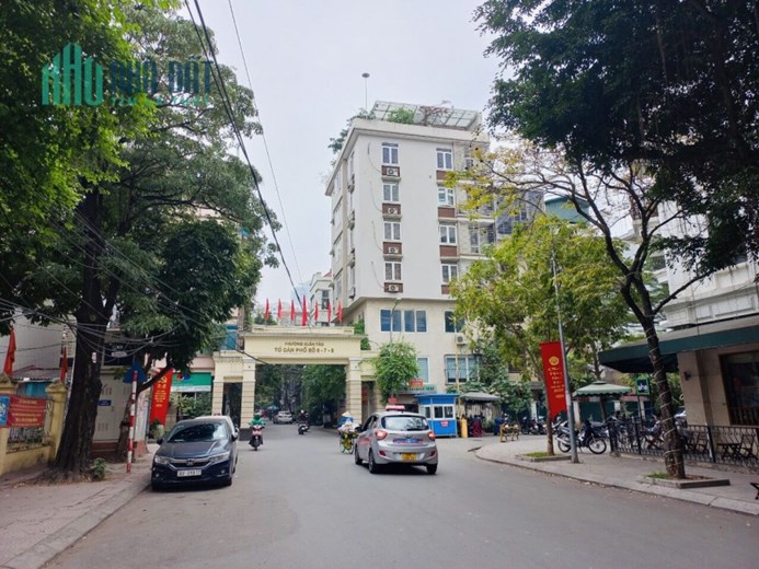 Bán gấp nhà Xuân la 7 tầng Thang máy, 74m2 khu phân lô quân đội nhà mới ô tô chạy vòng quanh, KDVP
