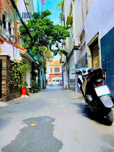 KHÔNG MUA TIẾC LẮM – SÁT MẶT TIỀN HOÀNG HOA THÁM BÌNH THẠNH – HXH LỚN – SỔ VUÔNG 4 TẤM CHỈ 7.6 TỶ