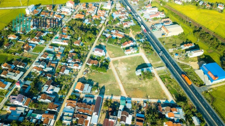 Bán nhanh lô biệt thự 300m2 full thổ ngay QL1A khu kinh tế Bắc Vân Phong, giá chỉ 2 tỷ 7
