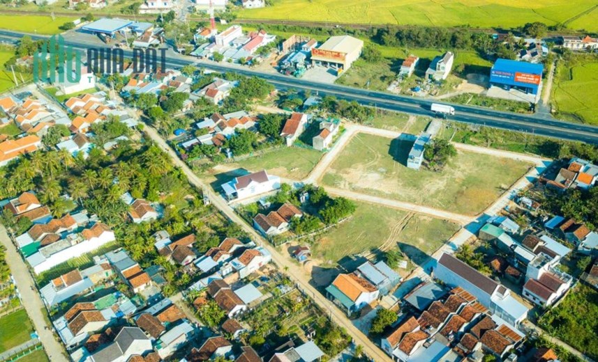 Bán nhanh lô biệt thự 300m2 full thổ ngay QL1A khu kinh tế Bắc Vân Phong, giá chỉ 2 tỷ 7