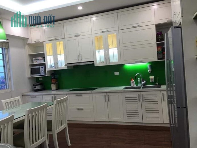 Chung cư Trung tâm Đống Đa DT 115m 3 Ngủ 2 WC Giá 4.5 tỷ full nội thất