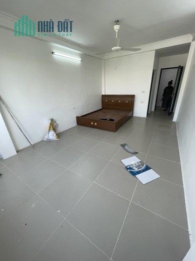 Cho thuê nhà phân lô Đền Lừ . DT 36m , 6 Tầng , giá  13 Triệu