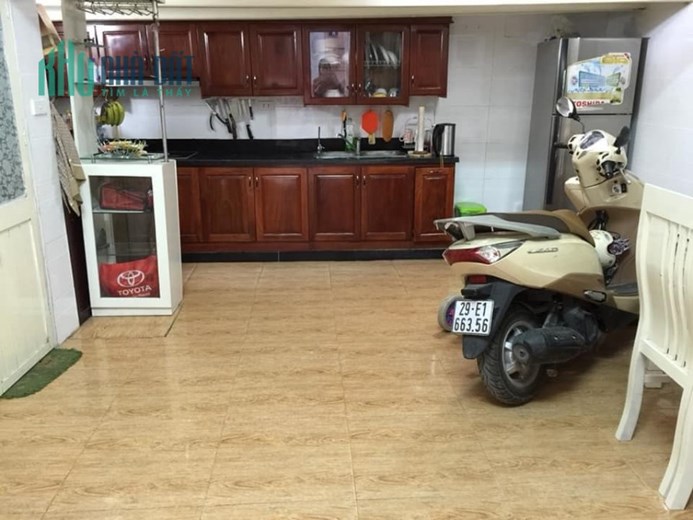 Cho thuê nhà Nguyễn Phúc Lai 30m x3,5 tầng. Giá 13tr