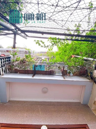 Bán nhà phân lô Cầu Giấy - Trần Quốc Hoàn - Ô tô - Vỉa hè - KD sầm uất - MT 4m - 42m - Nhỉnh 7 tỷ