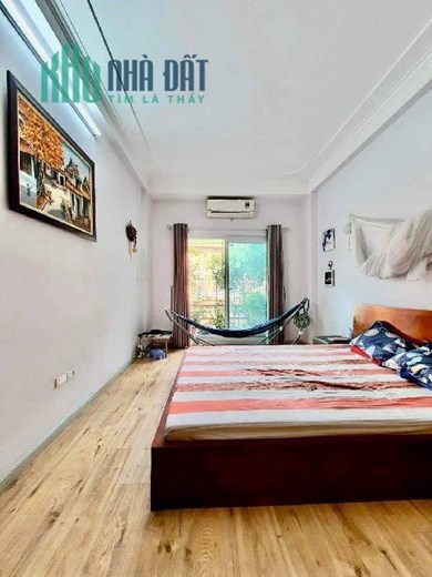 Bán nhà phân lô Cầu Giấy - Trần Quốc Hoàn - Ô tô - Vỉa hè - KD sầm uất - MT 4m - 42m - Nhỉnh 7 tỷ