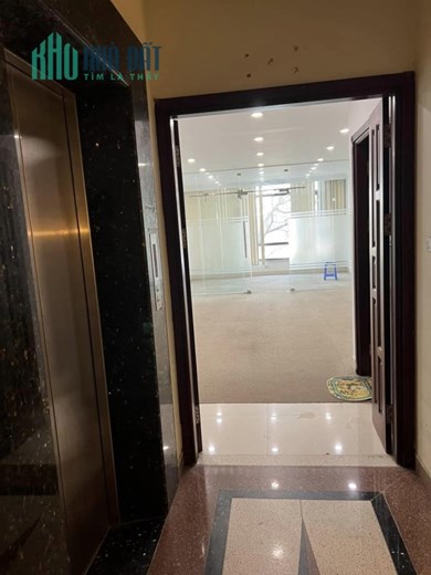 Cho thuê nhà phố Nghĩa Đô , 70m2 x 4 tầng,Thang máy,  giá 45tr