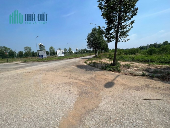 HÀNG MỚI RA LÒ TĐC ĐHQG