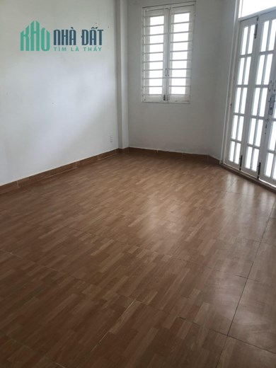 Cho thuê nhà h7m Thạch Lam quận Tân Phú 4 x15m x2T chỉ 11 triệu TL