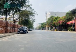 B.A'N NHÀ ĐƯỜNG BÌNH THAN- RỘNG THÊNH THANG, CONTAINER ĐỖ CỬA -  KINH DOANH SẦM UẤT- GIÁ SẬP SÀN!