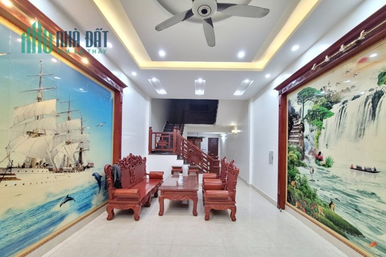 4 TẦNG THƠM MÙI SƠN- DD ĐẠI PHÚC- CHO THUÊ 18TR/THÁNG- SÁT ĐƯỜNG NGUYỄN QUYỀN- GIÁ CHỈ 5 TỶ x!
