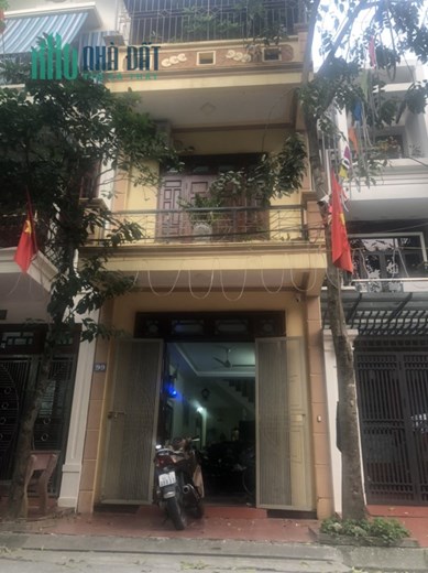Chính chủ tôi cần bán nhà 2,5 tầng SN 99 Tô Ngọc Vân, Đồng Quýt