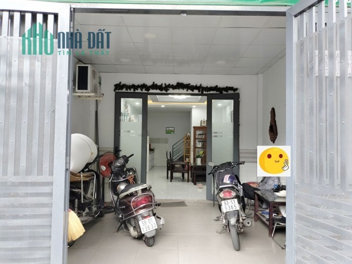 Bán nhà Gấp, HXH, Lê Văn Thọ, Gò Vấp, 2 Lầu, 50m2, Ngang 4M, Giá chỉ 4 tỷ 5. Tl