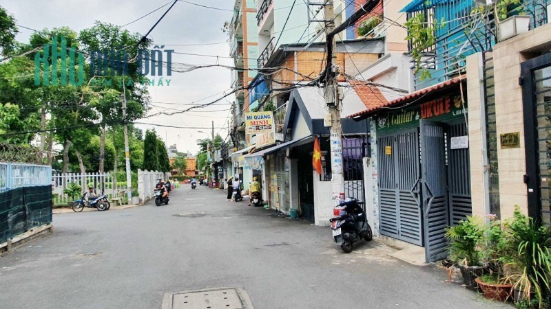 Bán nhà Gấp, HXH, Lê Văn Thọ, Gò Vấp, 2 Lầu, 50m2, Ngang 4M, Giá chỉ 4 tỷ 5. Tl