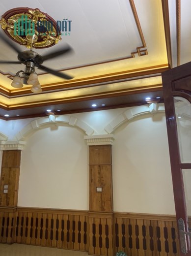 [BÁN GẤP] 3 TẦNG P. VỆ AN- CẠNH BẾN XE- SÁT CHỢ-OTO ĐÕ CỬA- SỔ ĐỎ THƠM PHỨC- CHỈ NHỈNH 3TỶ x!
