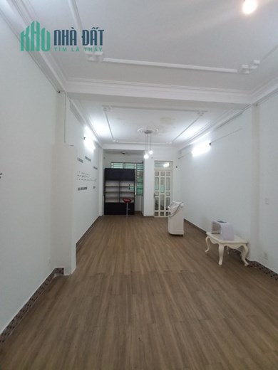Cho thuê nhà nguyên căn 1 TRỆT 2 LẦU  khu D2D vị trí ĐẸP NGAY TRUNG TÂM BIÊN HÒA ĐƯỜNG OTO NÉ NHAU