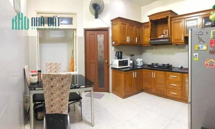 Bán nhà HXH Lý Tuệ, Tân Quý, Tân Phú 53m2, 2 Tầng chỉ 4 tỷ LH 0902160655