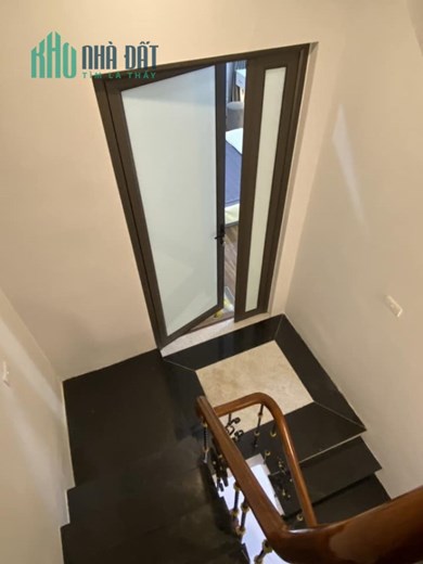 Bán gấp ! Tứ Hiệp - Thanh Trì 40m2, nhà đẹp, ngõ rộng, oto đỗ cổng 3,1 tỷ