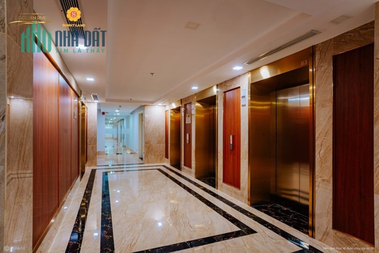 Bán căn hộ 2PN 84m2 city view tại Vinhomes Golden River Quận 1 chỉ 9.7 tỷ
