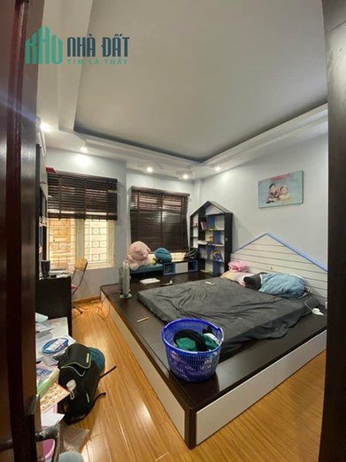 Bán nhà phố Đại La - HBT 52m giá 5,35 tỷ ngõ thông , mặt tiền rộng đẹp