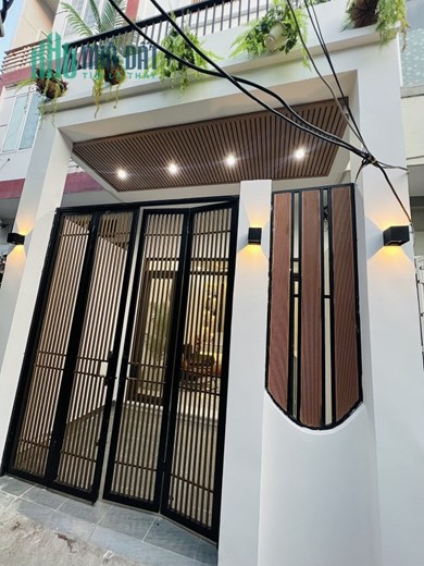 6.BÁN NHÀ NGÕ 52 MIẾU HAI XÃ 3 .5 TẦNG ĐẦY ĐỦ NỘI THẤT