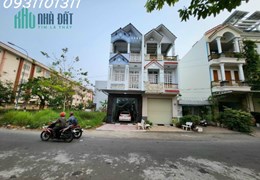 Bán nhà 2 lầu kiên cố đường Hoàng Thế Thiện , KDC Hưng Phú . Trục chính thông ra Quang Trung . Sổ