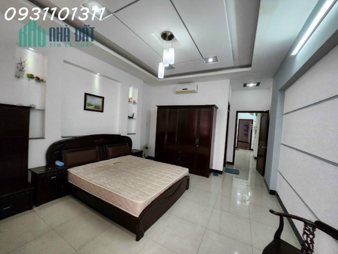 Bán nhà 2 lầu kiên cố đường Hoàng Thế Thiện , KDC Hưng Phú . Trục chính thông ra Quang Trung . Sổ