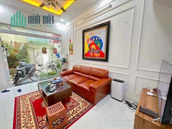 Bán nhà Bạch Mai, nhà rộng thoáng, hàng xóm Đại học, Dt47m2, 3.9 tỷ.