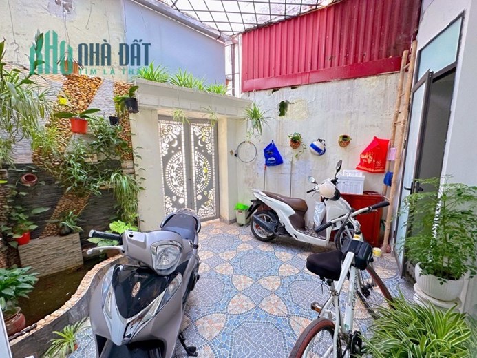 Bán nhà Bạch Mai, nhà rộng thoáng, hàng xóm Đại học, Dt47m2, 3.9 tỷ.