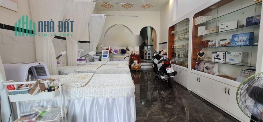 Bán nhà Mặt tiền Tân Kỳ Tân Quý - Lê Trọng Tấn, DT: 5.3x15m, 2 Tầng, cho thuê 30tr, 10.9 tỷ.