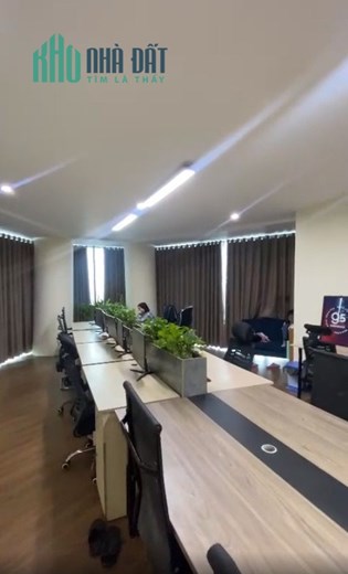 Chính chủ cần bán hoặc cho thuê căn hộ 145 m2 tại toà tháp doanh nhân số 1 Thanh Bình Văn Mỗ Hà
