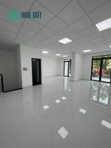 Bán nhà mặt tiền Lữ Gia -  Ngay Nguyễn Thị Nhỏ, 8x9.5m, 3T - 3PN, Cho thuê 50tr, 17.5 tỷ