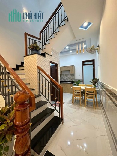 226.Bán Nhà Hẻm Thống Nhất P11 - GV. HXH Thông 46m2-2 Tầng 4xTỷ