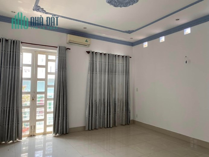 227. Bán Nhà Lê Văn Thọ P8 - GV 5 x 14 - 3 Tầng Nhĩnh 5 Tỷ