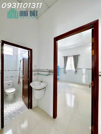 án nhà 2 lầu đường Võ Trường Toản , phường An Hoà . Sổ hồng . Nhà 4 Phòng ngủ