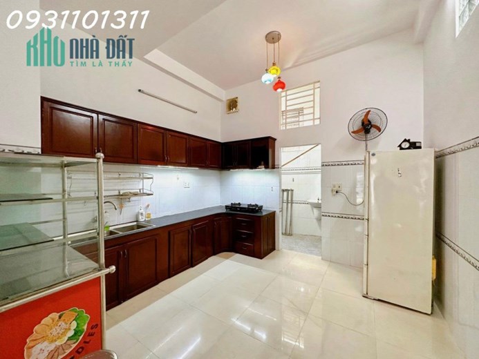 án nhà 2 lầu đường Võ Trường Toản , phường An Hoà . Sổ hồng . Nhà 4 Phòng ngủ